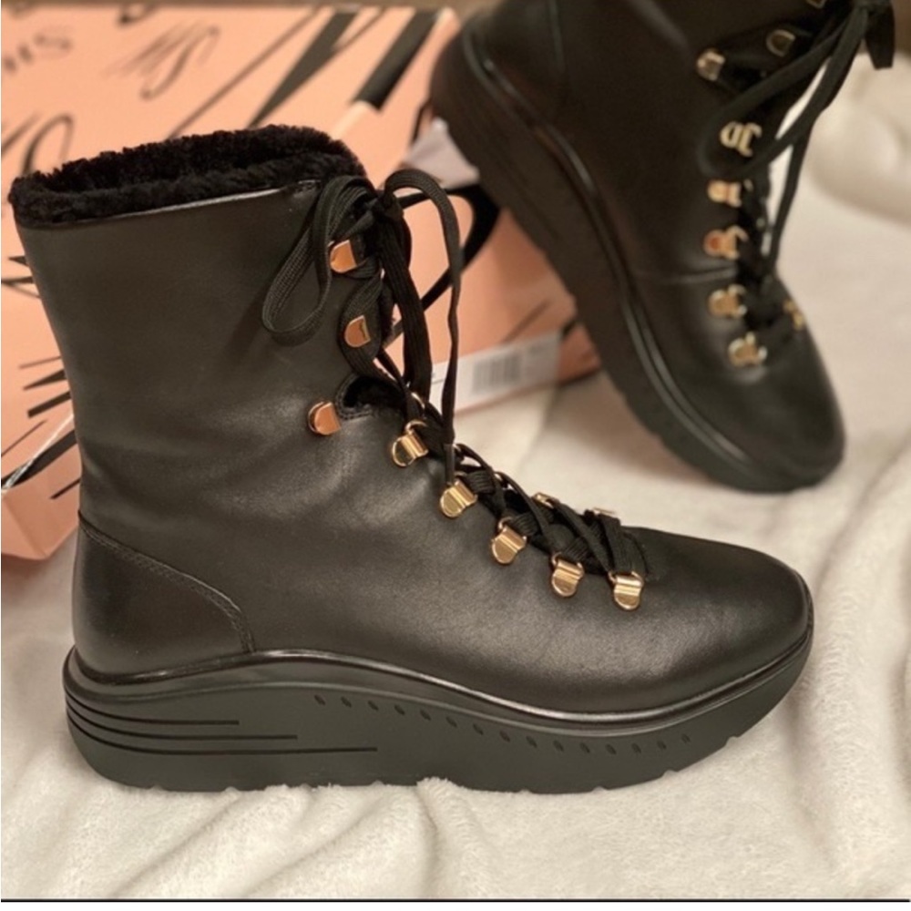 Worn once Stuart Weitzman Oceane Boots